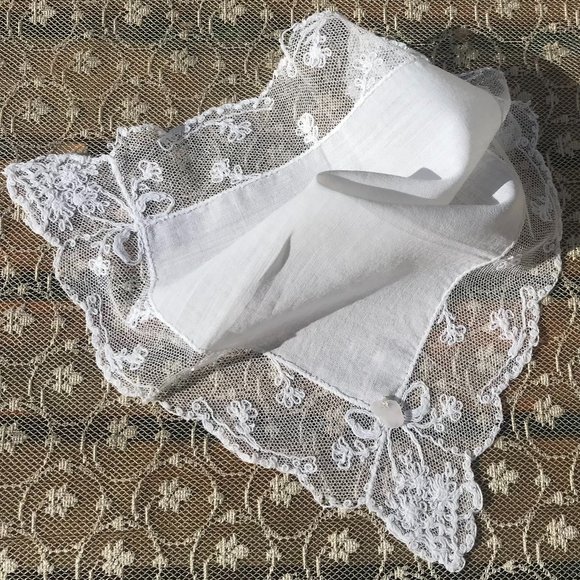 Wedding Hankie with Sea Glass - Picture 1 of 2